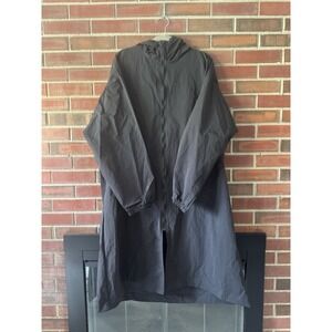 Yeezy Rain Coat / RC-01 04 / Black Size 2 M/L